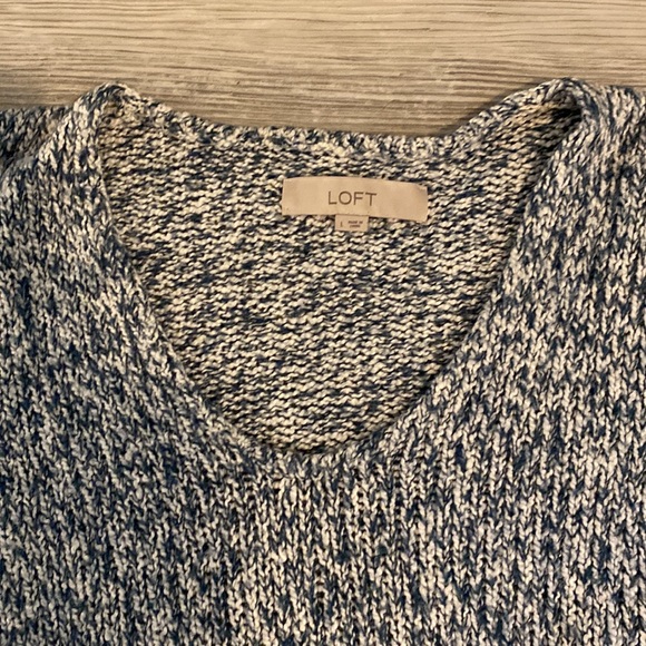 LOFT Sweater - Picture 2 of 2